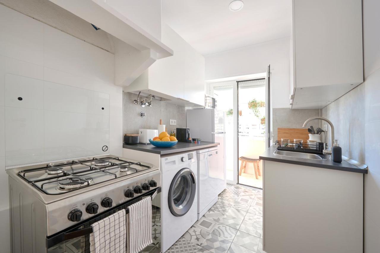 Enjoy The Sunny Balcony, By Timecooler Apartment Lisboa Екстериор снимка